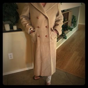 Beautiful Camelhair Double Breasted Coat Vintage